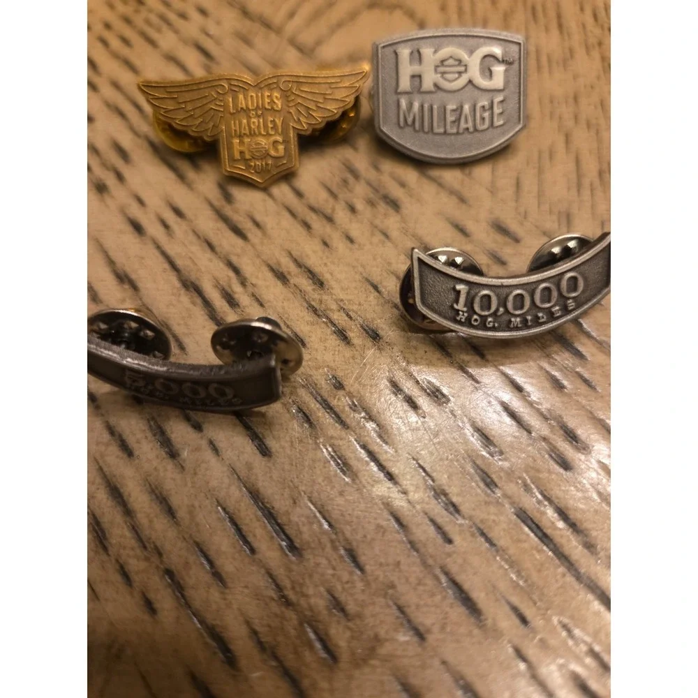 Lot Of  Harley Davidson Pins Hog Motorcycles Biker Vests Hats Mileage Ladies